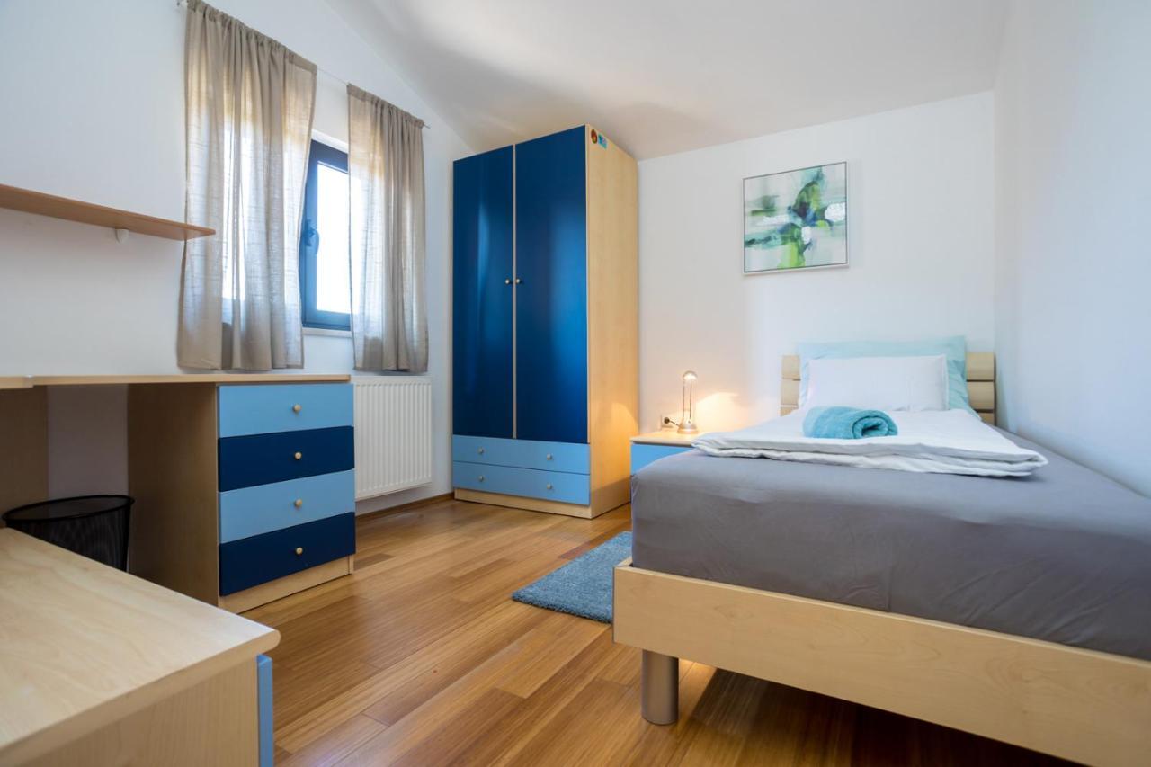 Apartmani Beba Omišalj Εξωτερικό φωτογραφία